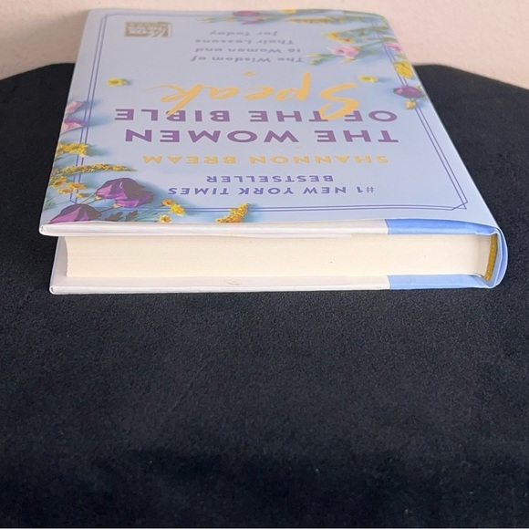 The Women of the Bible Speak: The Wisdom of 16 Women and Their Lessons for Today - Picture 5 of 10